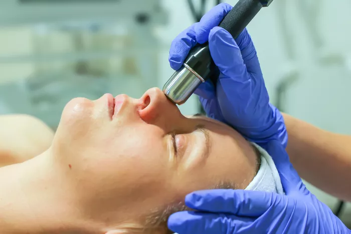 OXY SYSTEM® DIAMOND PEEL MICRODERMABRASION